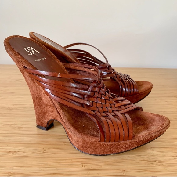 Saks Suede Mules - Picture 4 of 7